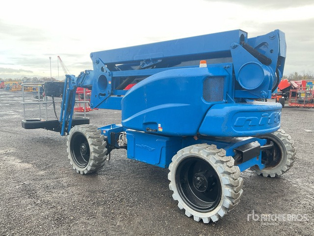 2019 Nifty-Lift HR21 Hybrid 4WD Hybrid Articulating Boom Lift - Boom artikulasi: gambar 4 2019 Nifty-Lift HR21 Hybrid 4WD Hybrid Articulating Boom Lift - Boom artikulasi: gambar 4