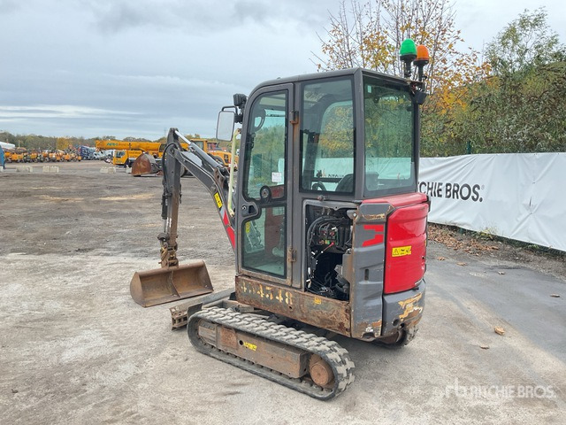 2019 Volvo EC18-E Mini Excavator:  <6.6t - Ekskavator mini: gambar 3 2019 Volvo EC18-E Mini Excavator:  <6.6t - Ekskavator mini: gambar 3