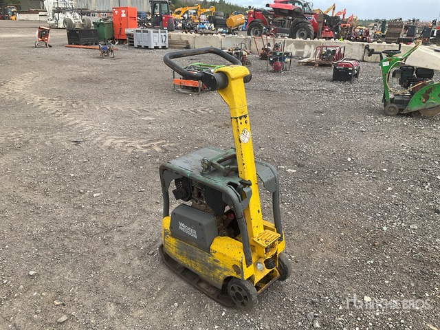 2019 Wacker Neuson DPU2540H Vibratory Plate Compactor - Pelat getar: gambar 4 2019 Wacker Neuson DPU2540H Vibratory Plate Compactor - Pelat getar: gambar 4