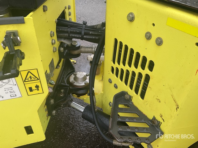 2020 Ammann APX 26-2 Double Drum Roller - Roller jalan: gambar 4 2020 Ammann APX 26-2 Double Drum Roller - Roller jalan: gambar 4