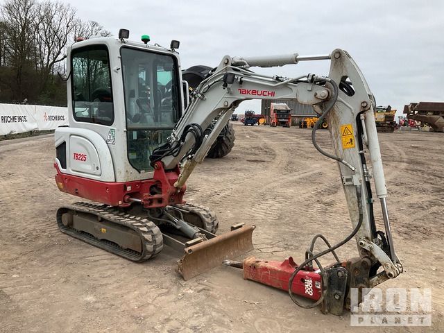 2024 Takeuchi TB225 Mini Excavator: <6.6t - Ekskavator mini: gambar 4 2024 Takeuchi TB225 Mini Excavator: <6.6t - Ekskavator mini: gambar 4