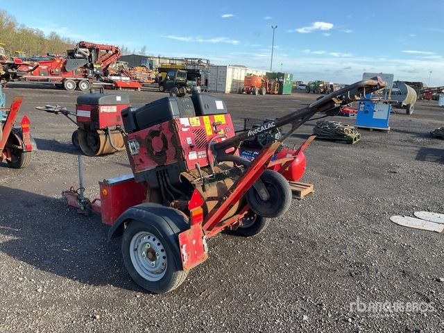 Mecalac MBR71HD Walk Behind Roller - Roller mini: gambar 2 Mecalac MBR71HD Walk Behind Roller - Roller mini: gambar 2