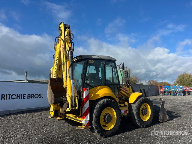 2015 New Holland B115C 4x4x4 Backhoe Loader - Peralatan lainnya: gambar 3 2015 New Holland B115C 4x4x4 Backhoe Loader - Peralatan lainnya: gambar 3