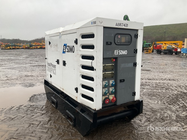 Genset Sdmo R110 Generator Set: gambar 1