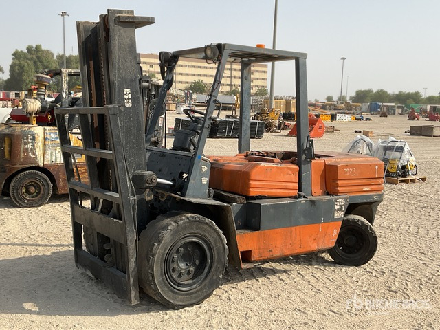 1995 Toyota 5FDA50 5 ton (Inoperable) Forklift - Forklift diesel: gambar 1 1995 Toyota 5FDA50 5 ton (Inoperable) Forklift - Forklift diesel: gambar 1