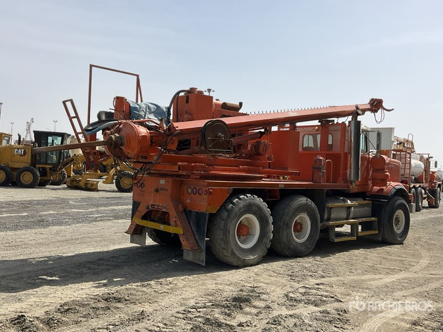 1995 Western Star 4966S Altec TH7 on 6x4 Drill Truck - Mesin pemotong chopper/ Mulcher: gambar 4 1995 Western Star 4966S Altec TH7 on 6x4 Drill Truck - Mesin pemotong chopper/ Mulcher: gambar 4