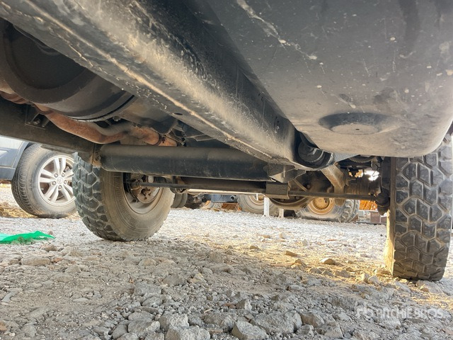 1996 Land Rover 110 4x4 (Inoperable) Pickup - Truk pikap: gambar 5 1996 Land Rover 110 4x4 (Inoperable) Pickup - Truk pikap: gambar 5