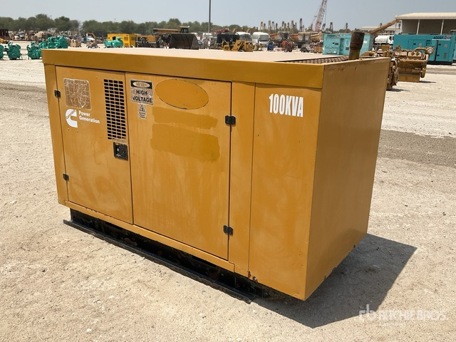 2005 Cummins 100 kVA Skid-Mounted Generator Set - Genset: gambar 4 2005 Cummins 100 kVA Skid-Mounted Generator Set - Genset: gambar 4