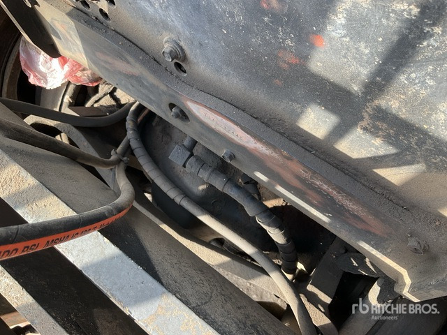 2006 Cat DE30NT 3 ton Forklift - Forklift diesel: gambar 5 2006 Cat DE30NT 3 ton Forklift - Forklift diesel: gambar 5