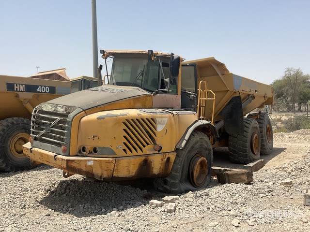 2006 Volvo A40D (Inoperable) Articulated Dump Truck - Tempat sampah artikulasi: gambar 2 2006 Volvo A40D (Inoperable) Articulated Dump Truck - Tempat sampah artikulasi: gambar 2