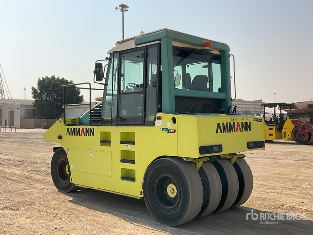 2007 Ammann AP240 8 Wheel Pneumatic Roller - Roller jalan: gambar 3 2007 Ammann AP240 8 Wheel Pneumatic Roller - Roller jalan: gambar 3