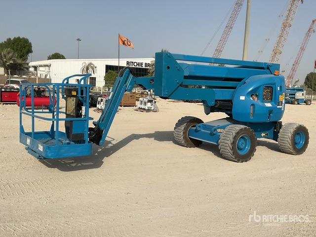 2007 JLG 450AJ 4WD Diesel Articulating Boom Lift - Boom artikulasi: gambar 1 2007 JLG 450AJ 4WD Diesel Articulating Boom Lift - Boom artikulasi: gambar 1