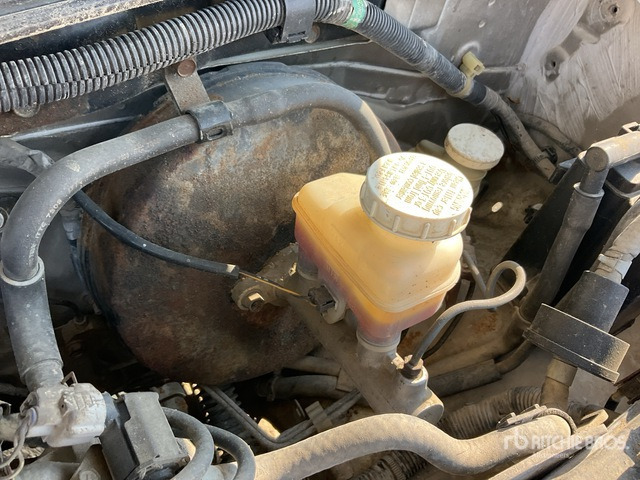 2007 Mitsubishi L200 4x2 Pickup - Truk pikap: gambar 4 2007 Mitsubishi L200 4x2 Pickup - Truk pikap: gambar 4