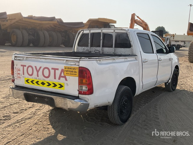 2008 Toyota Hilux 4x2 Crew Cab Pickup - Truk pikap: gambar 3 2008 Toyota Hilux 4x2 Crew Cab Pickup - Truk pikap: gambar 3