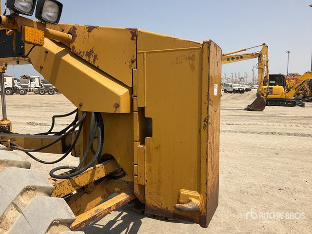 2009 Cat 140H - Grader: gambar 5 2009 Cat 140H - Grader: gambar 5