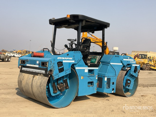 2009 Dynapac CC424HF Double Drum Roller - Roller jalan: gambar 1 2009 Dynapac CC424HF Double Drum Roller - Roller jalan: gambar 1