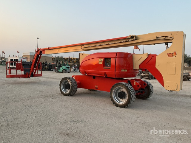 2010 JLG 800AJ 4WD Diesel Articulating Boom Lift - Boom artikulasi: gambar 4 2010 JLG 800AJ 4WD Diesel Articulating Boom Lift - Boom artikulasi: gambar 4