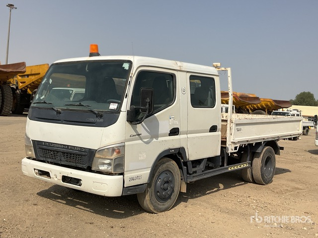 2010 Mitsubishi Canter 4x2 Crew Cab Flatbed Truck - Truk flatbed: gambar 2 2010 Mitsubishi Canter 4x2 Crew Cab Flatbed Truck - Truk flatbed: gambar 2