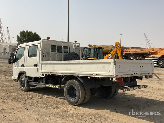 2010 Mitsubishi Canter 4x2 Crew Cab Flatbed Truck - Truk flatbed: gambar 4 2010 Mitsubishi Canter 4x2 Crew Cab Flatbed Truck - Truk flatbed: gambar 4