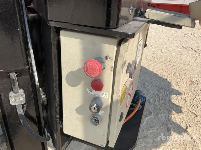 2011 Teupen LEO 18 GT Crawler Electric Articulating Boom Lift - Boom artikulasi: gambar 4 2011 Teupen LEO 18 GT Crawler Electric Articulating Boom Lift - Boom artikulasi: gambar 4