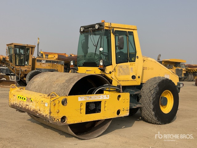2013 Bomag BW211D-40 - Pemadat: gambar 1 2013 Bomag BW211D-40 - Pemadat: gambar 1