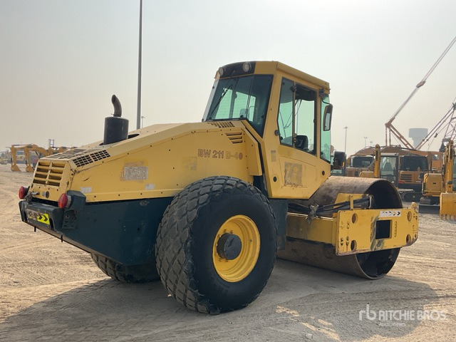 2013 Bomag BW211D-40 - Pemadat: gambar 3 2013 Bomag BW211D-40 - Pemadat: gambar 3