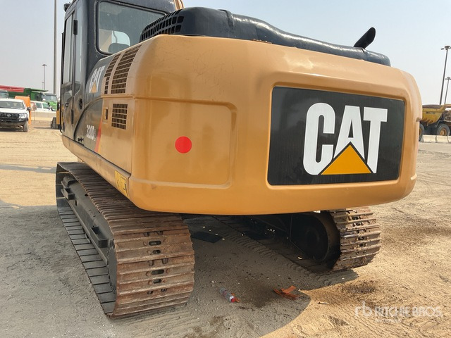2013 Cat 320D2 - Ekskavator perayap: gambar 4 2013 Cat 320D2 - Ekskavator perayap: gambar 4