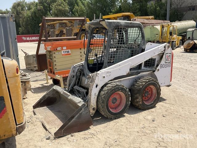 2016 Bobcat S450 (Inoperable) Skid Steer Loader - Skid steer: gambar 1 2016 Bobcat S450 (Inoperable) Skid Steer Loader - Skid steer: gambar 1