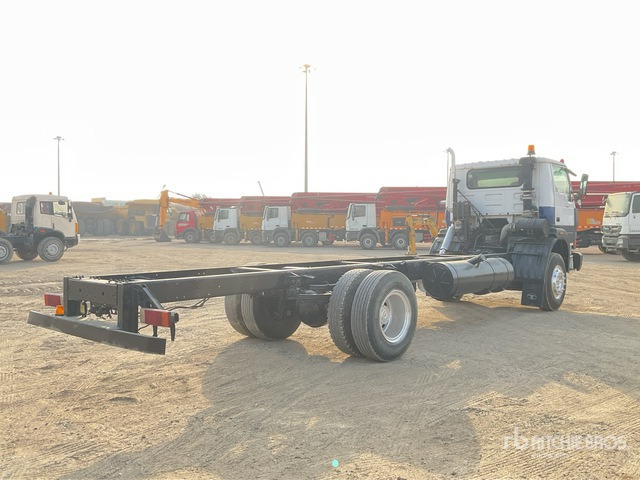 2017 TATA LPT 1618 4x2 Cab and Chassis - Truk sasis: gambar 4 2017 TATA LPT 1618 4x2 Cab and Chassis - Truk sasis: gambar 4