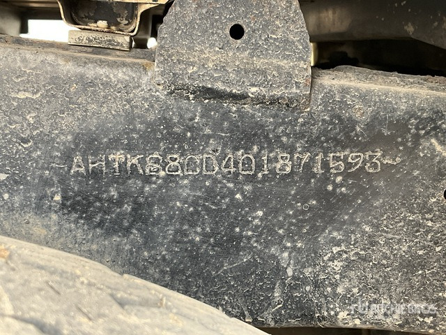 2017 Toyota Hilux Crew Cab Pickup - Truk pikap: gambar 1 2017 Toyota Hilux Crew Cab Pickup - Truk pikap: gambar 1