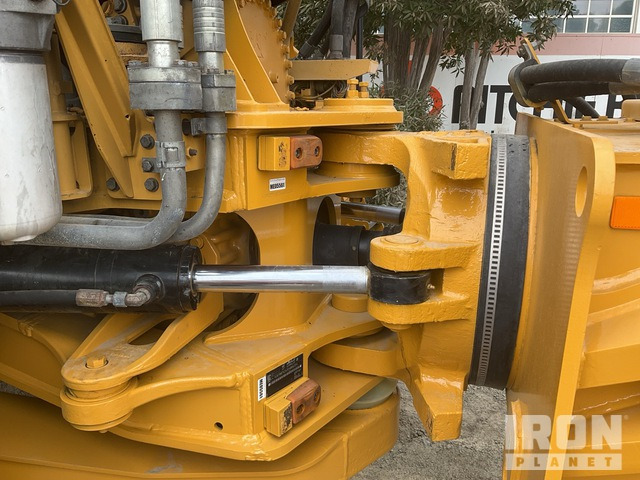 2018 Cat 745 - Tempat sampah artikulasi: gambar 5 2018 Cat 745 - Tempat sampah artikulasi: gambar 5