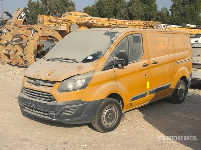 2018 Ford Transit (Inoperable) Cargo Van - Van panel: gambar 2 2018 Ford Transit (Inoperable) Cargo Van - Van panel: gambar 2