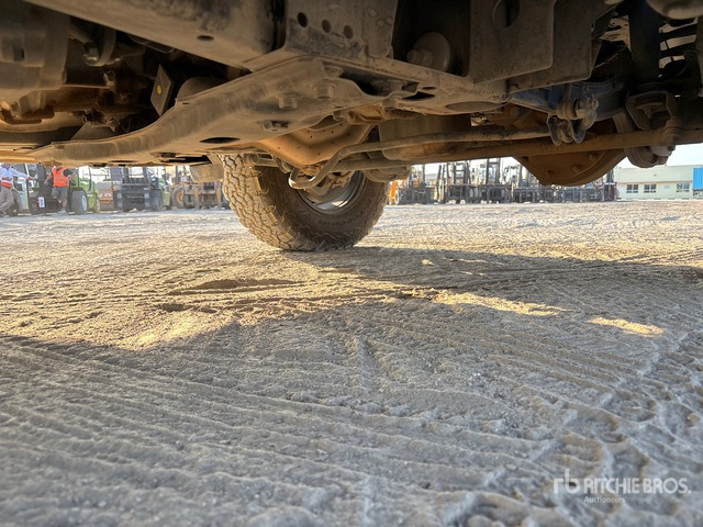 2018 Nissan Patrol GL 4x4 SUV - Mobil SUV: gambar 5 2018 Nissan Patrol GL 4x4 SUV - Mobil SUV: gambar 5