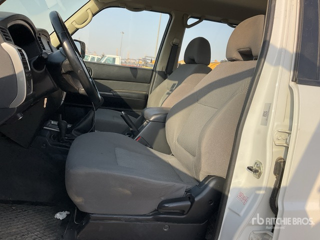 2018 Nissan Patrol GL 4x4 SUV - Mobil SUV: gambar 5 2018 Nissan Patrol GL 4x4 SUV - Mobil SUV: gambar 5