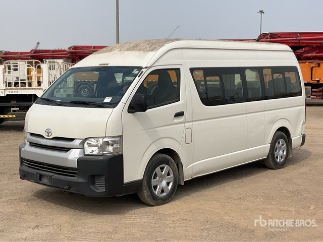 2018 Toyota Hiace 4x2 15-Seat Mini Bus - Bus mini, Van penumpang: gambar 1 2018 Toyota Hiace 4x2 15-Seat Mini Bus - Bus mini, Van penumpang: gambar 1