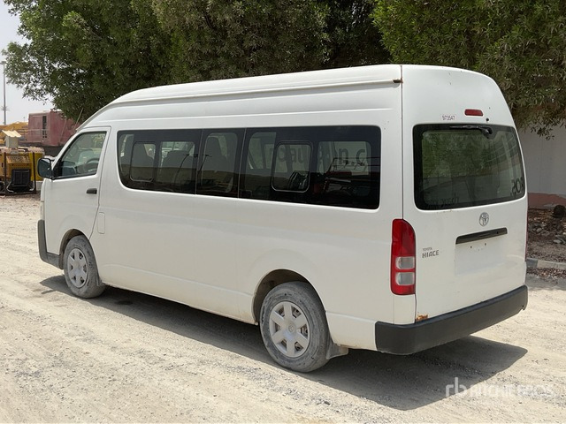 2018 Toyota Hiace High Roof 4x2 16-Seat Mini Bus - Bus mini, Van penumpang: gambar 4 2018 Toyota Hiace High Roof 4x2 16-Seat Mini Bus - Bus mini, Van penumpang: gambar 4