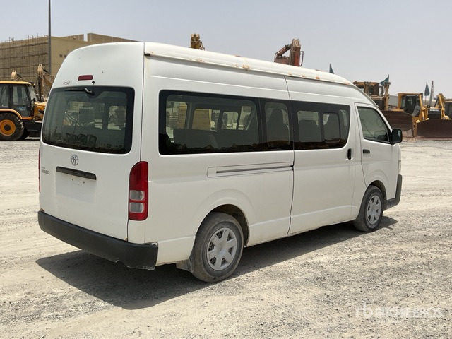 2018 Toyota Hiace High Roof 4x2 16-Seat Mini Bus - Bus mini, Van penumpang: gambar 3 2018 Toyota Hiace High Roof 4x2 16-Seat Mini Bus - Bus mini, Van penumpang: gambar 3
