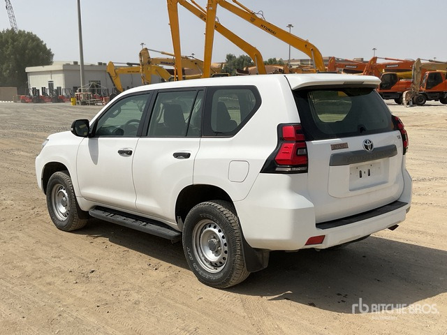 2018 Toyota Prado 150L 4x4 SUV - Mobil SUV: gambar 3 2018 Toyota Prado 150L 4x4 SUV - Mobil SUV: gambar 3