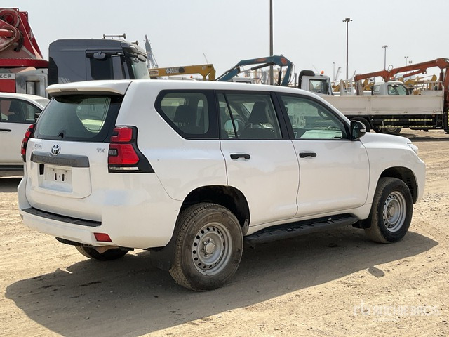 2018 Toyota Prado 150L 4x4 SUV - Mobil SUV: gambar 4 2018 Toyota Prado 150L 4x4 SUV - Mobil SUV: gambar 4