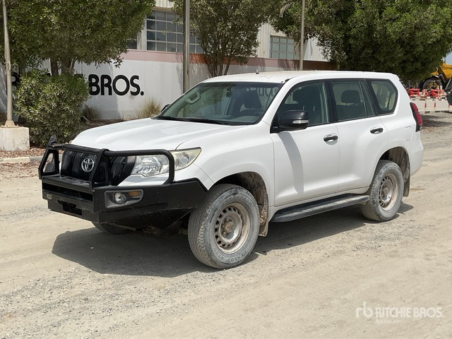 2018 Toyota Prado TX 150L 4x4 SUV - Mobil SUV: gambar 1 2018 Toyota Prado TX 150L 4x4 SUV - Mobil SUV: gambar 1