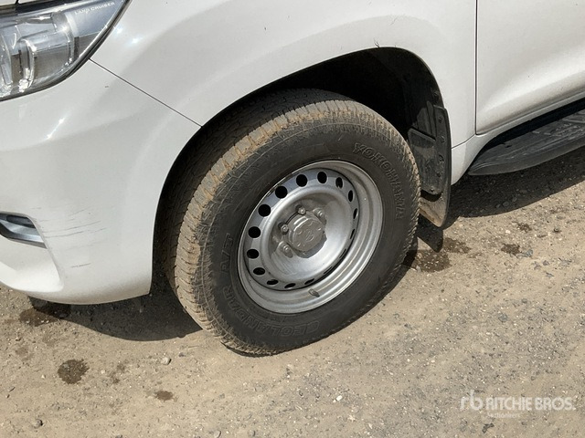 2018 Toyota Prado TX 150L 4x4 SUV - Mobil SUV: gambar 5 2018 Toyota Prado TX 150L 4x4 SUV - Mobil SUV: gambar 5