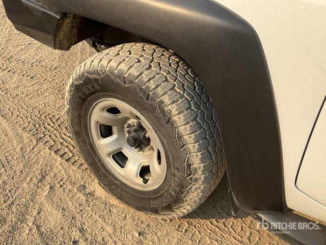 2019 Nissan Patrol GL 4x4 SUV - Mobil SUV: gambar 5 2019 Nissan Patrol GL 4x4 SUV - Mobil SUV: gambar 5