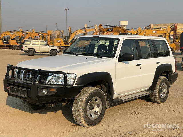 2019 Nissan Patrol GL 4x4 SUV - Mobil SUV: gambar 2 2019 Nissan Patrol GL 4x4 SUV - Mobil SUV: gambar 2
