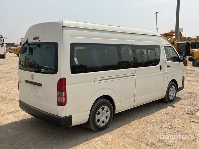 2019 Toyota Hiace 4x2 14-Seat Mini Bus - Bus mini, Van penumpang: gambar 3 2019 Toyota Hiace 4x2 14-Seat Mini Bus - Bus mini, Van penumpang: gambar 3
