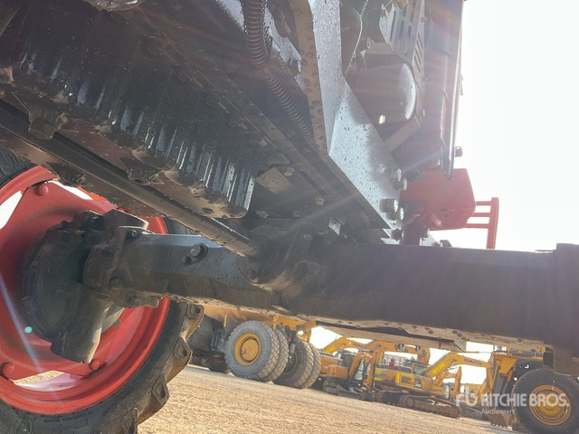 2024 Kubota MU5502 (Unused) 4WD Tractor - Traktor: gambar 5 2024 Kubota MU5502 (Unused) 4WD Tractor - Traktor: gambar 5