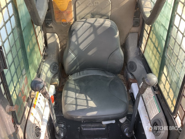 Bobcat S300 Skid Steer Loader - Skid steer: gambar 5 Bobcat S300 Skid Steer Loader - Skid steer: gambar 5