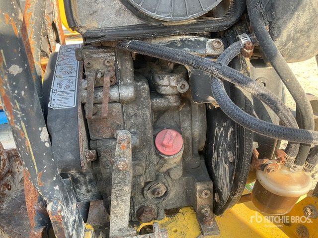 Bomag Vibratory Plate Compactor - Pelat getar: gambar 4 Bomag Vibratory Plate Compactor - Pelat getar: gambar 4