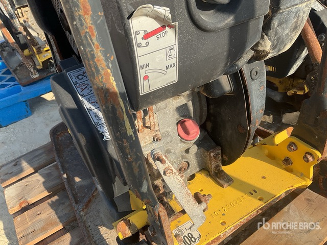 Bomag Vibratory Plate Compactor - Pelat getar: gambar 5 Bomag Vibratory Plate Compactor - Pelat getar: gambar 5
