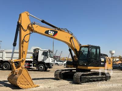 CAT 320D2 - Ekskavator perayap: gambar 1 CAT 320D2 - Ekskavator perayap: gambar 1