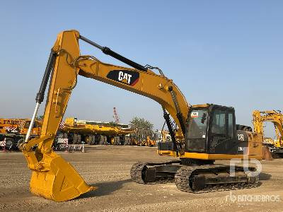 CAT 320D2 - Ekskavator perayap: gambar 1 CAT 320D2 - Ekskavator perayap: gambar 1